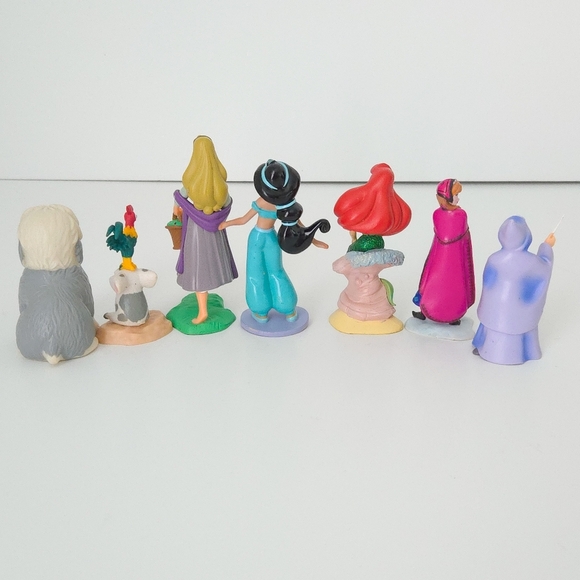 Disney Princess Mini Figurines (Lot of 7)- Anna Frozen, Jasmine, Ariel Mermaid - Picture 2 of 5